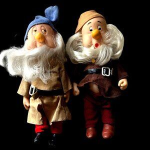Vintage Bikin Walt Disney 60’s 8 inch Snow White Dwarves Sleepy Sneezy toys